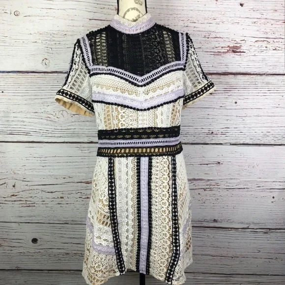 white christmas dresses Crochet Contrast Ruffle Sleeve Dress– pītusa main image 1